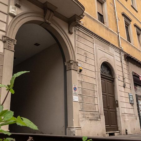 Maison Blanche: Appartamento Elegante Con Parcheggio Privato Mantova Exterior photo